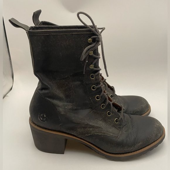 Dr. Martens Lucie Weathered Black Heel lace up leather boots Women’s Sz 9 EUC - Picture 2 of 11